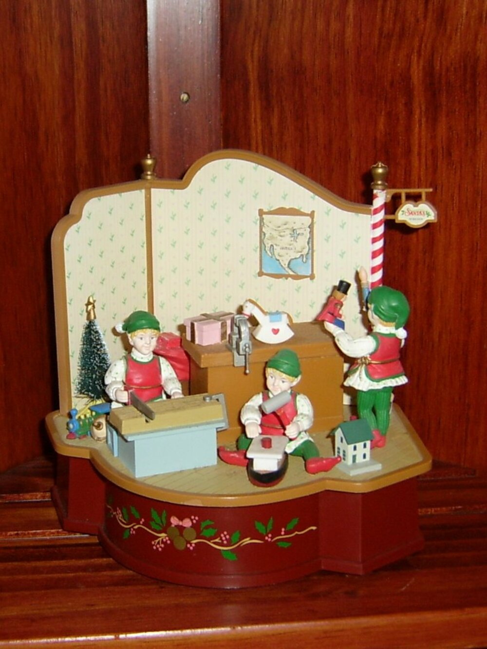 Vintage Christmas Animated Musical Decor, AS IS